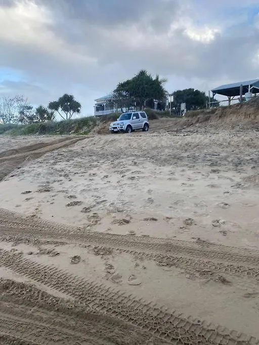 Apartment Rules Beach House Qld 4674- Opt 2 - 3Bdr Unit, 2Br Deepwater